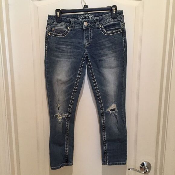 Paisley Sky Cropped Distressed Jeans - Picture 2 of 6